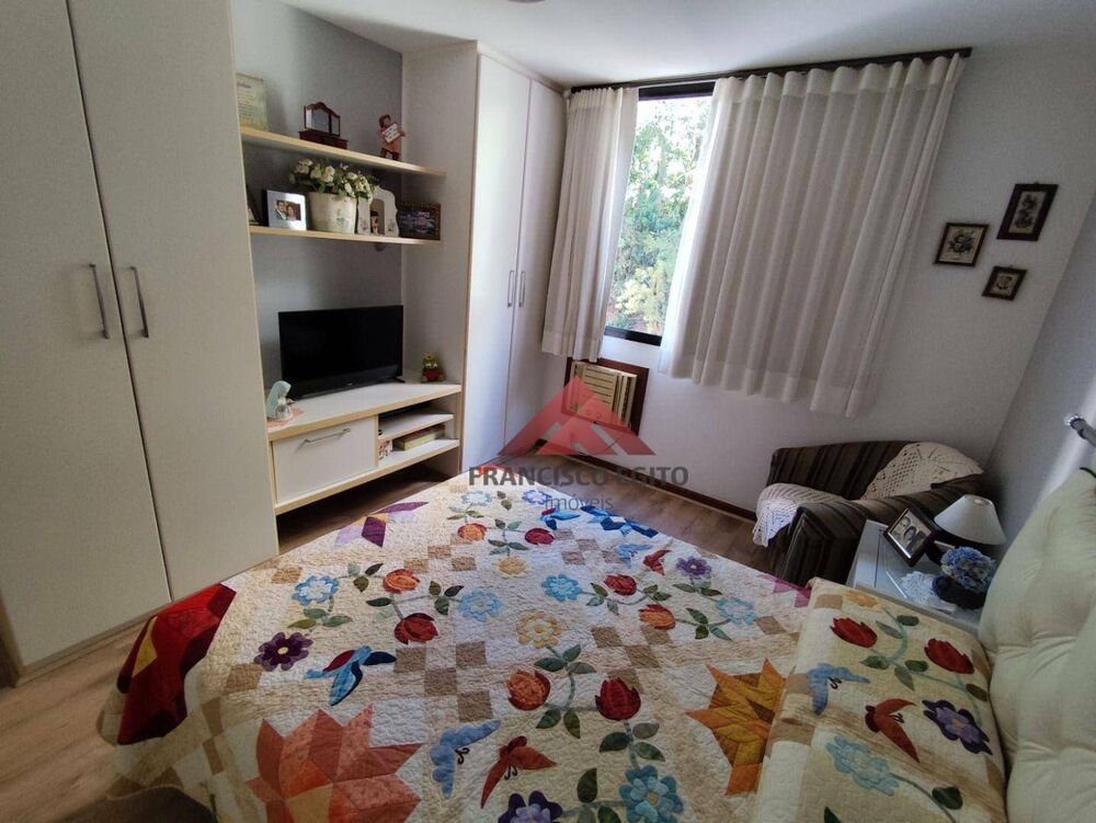 Apartamento à venda com 3 quartos, 100m² - Foto 2