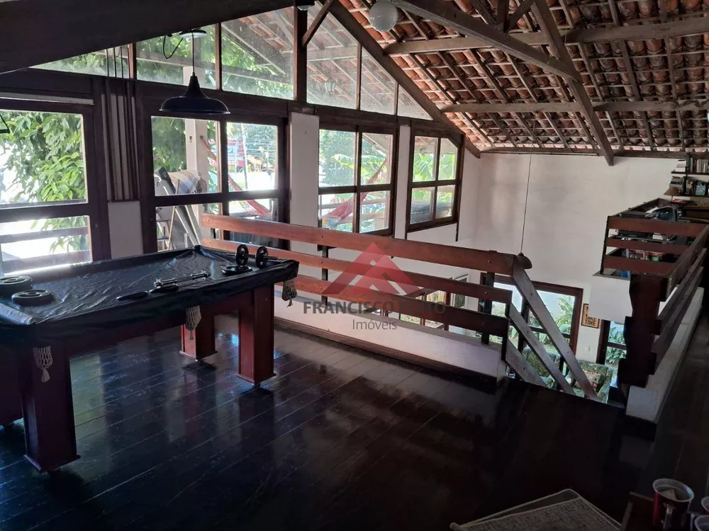 Casa, 3 quartos, 247 m² - Foto 14