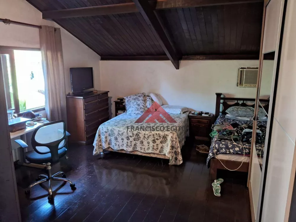 Casa, 3 quartos, 247 m² - Foto 12