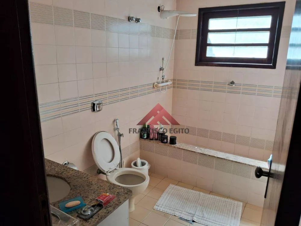 Casa, 3 quartos, 247 m² - Foto 7