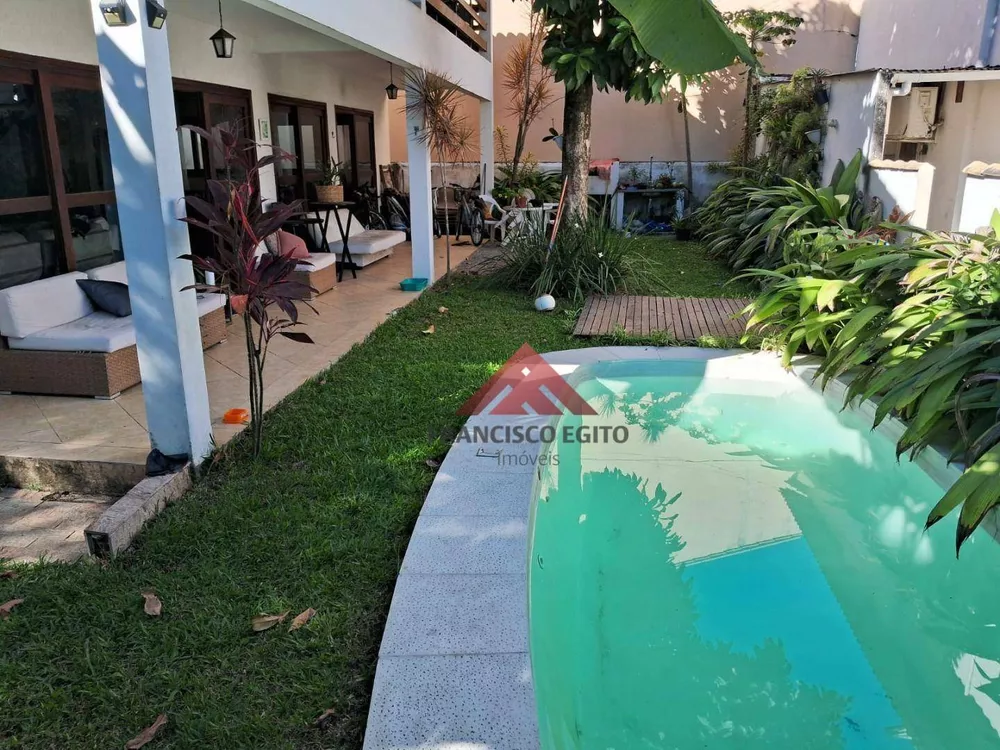 Casa, 3 quartos, 247 m² - Foto 17