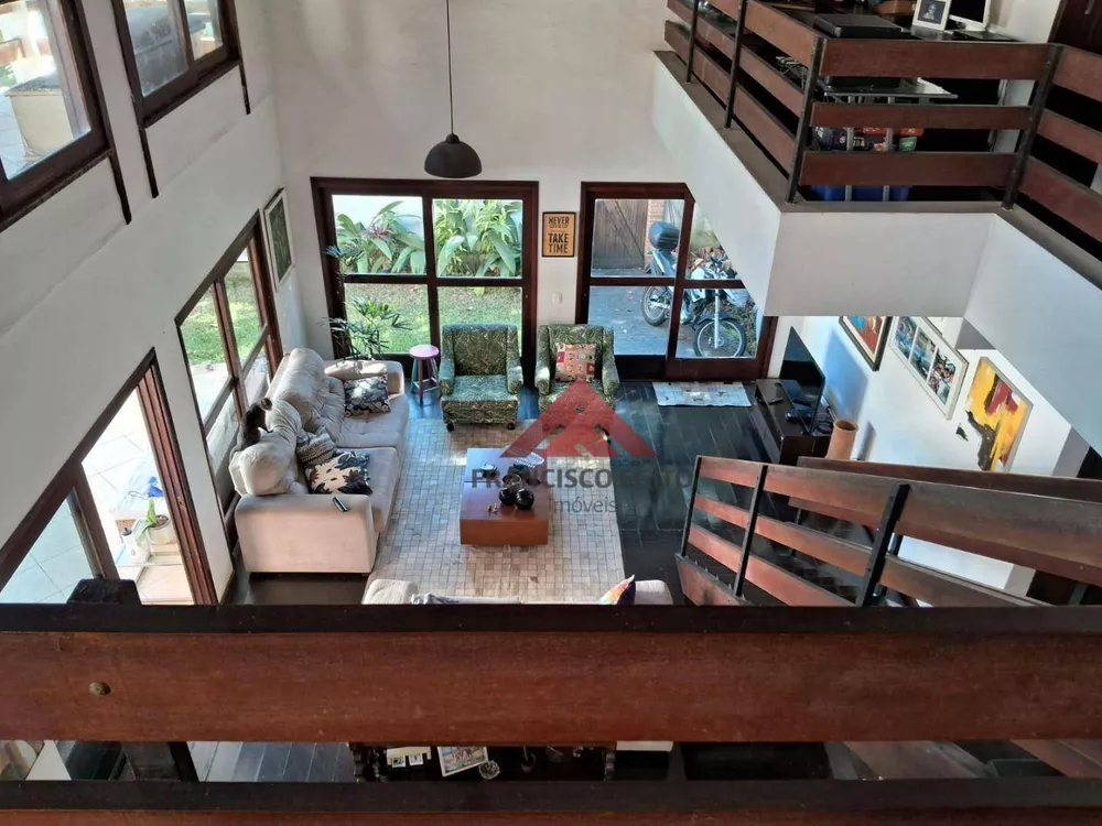 Casa, 3 quartos, 247 m² - Foto 8