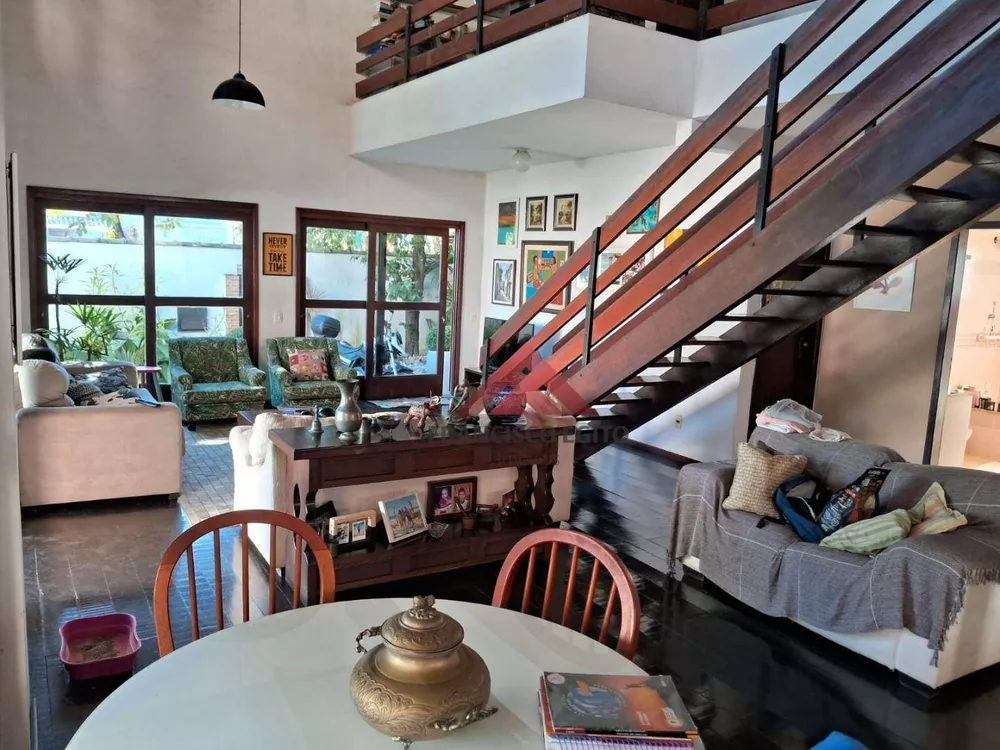 Casa, 3 quartos, 247 m² - Foto 13