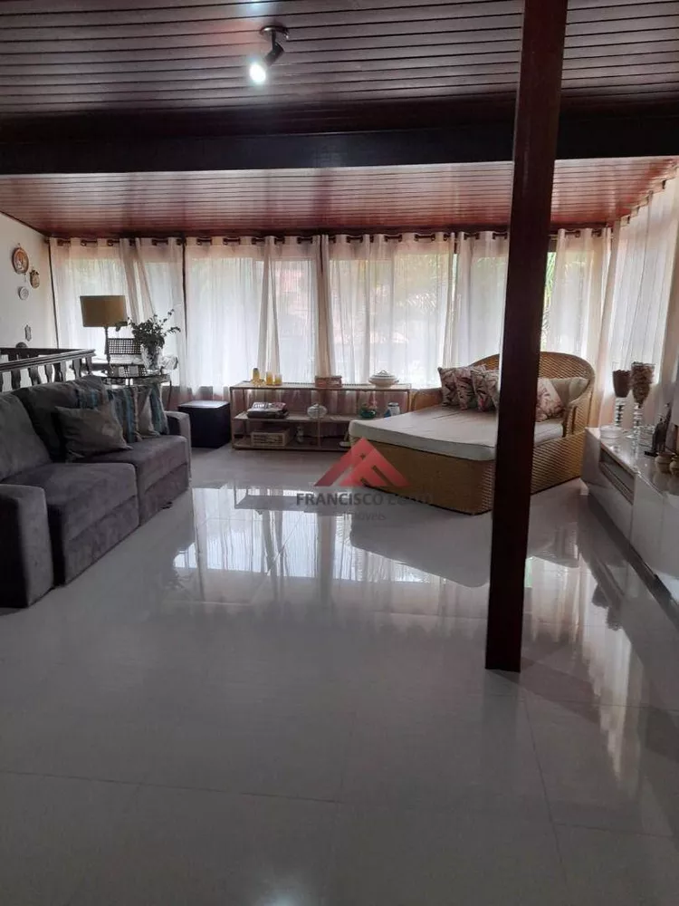 Casa, 6 quartos, 300 m² - Foto 23