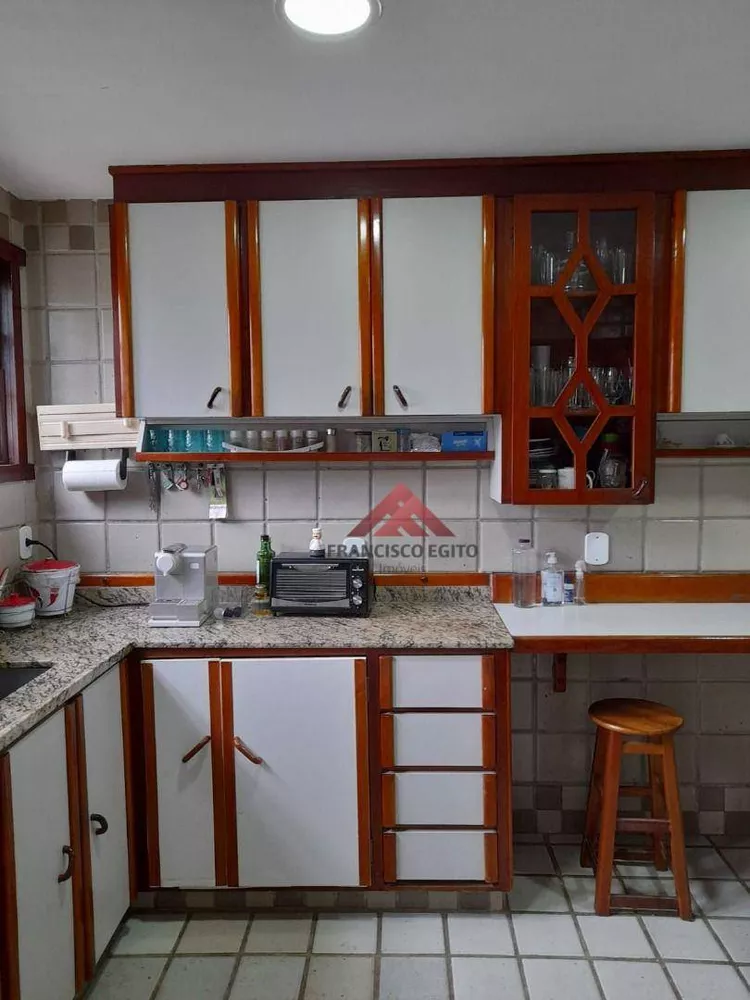 Casa, 6 quartos, 300 m² - Foto 26