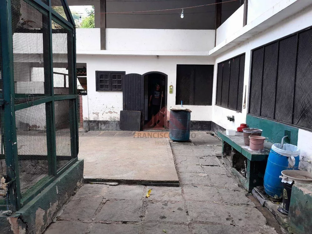 Casa, 5 quartos, 246 m² - Foto 8