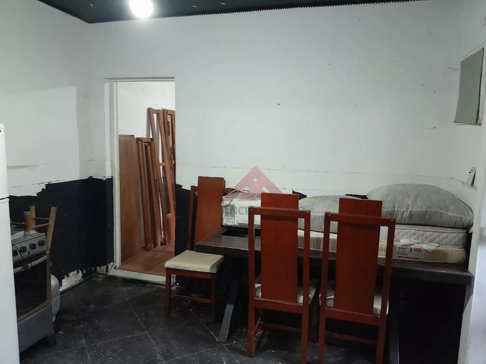 Casa, 5 quartos, 246 m² - Foto 4