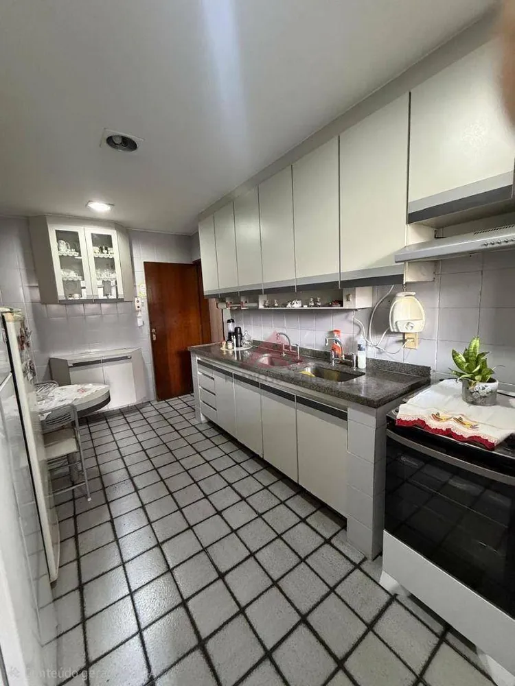 Apartamento, 3 quartos, 215 m² - Foto 8