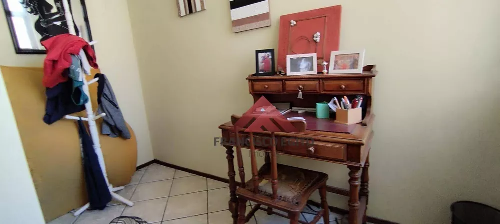 Casa, 4 quartos, 190 m² - Foto 13