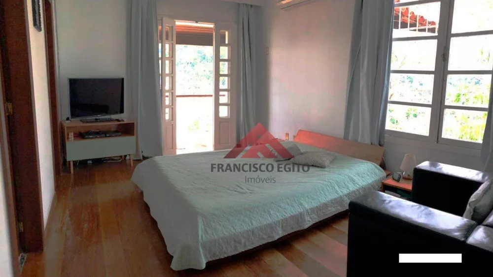 Casa, 4 quartos, 320 m² - Foto 23