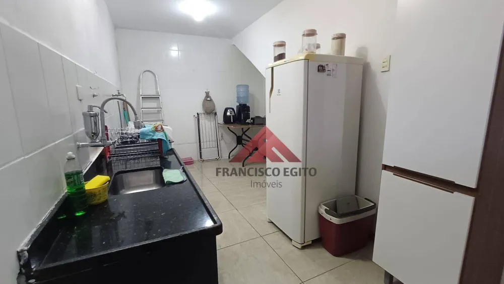 Casa, 4 quartos, 200 m² - Foto 8