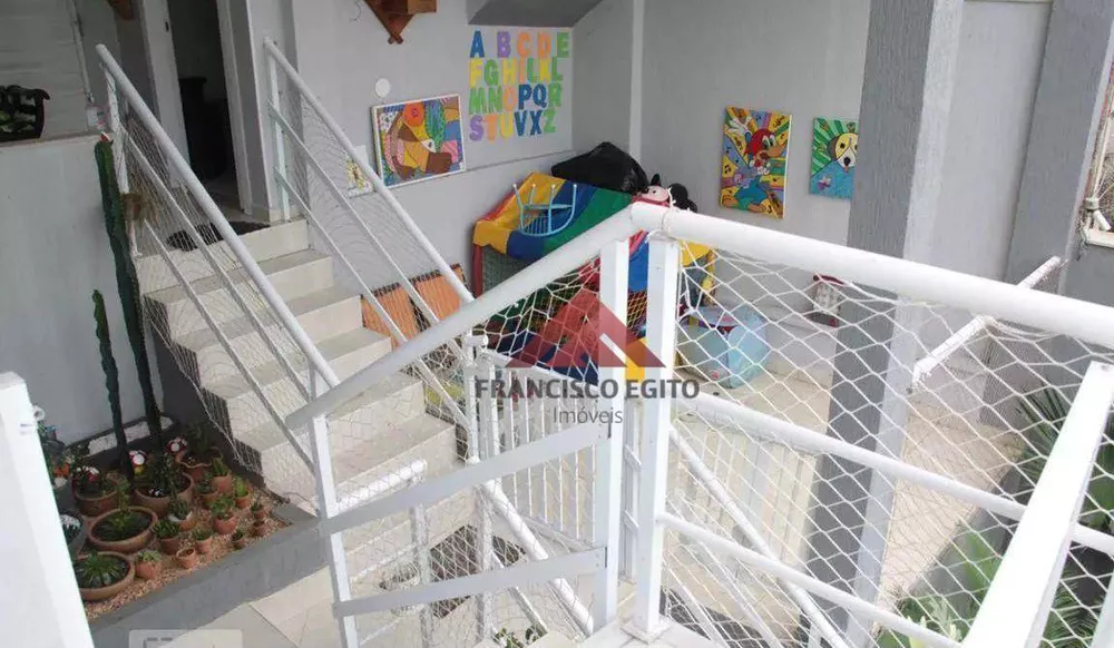 Casa, 4 quartos, 250 m² - Foto 22