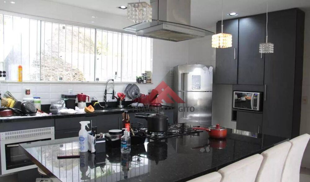 Casa, 4 quartos, 250 m² - Foto 24