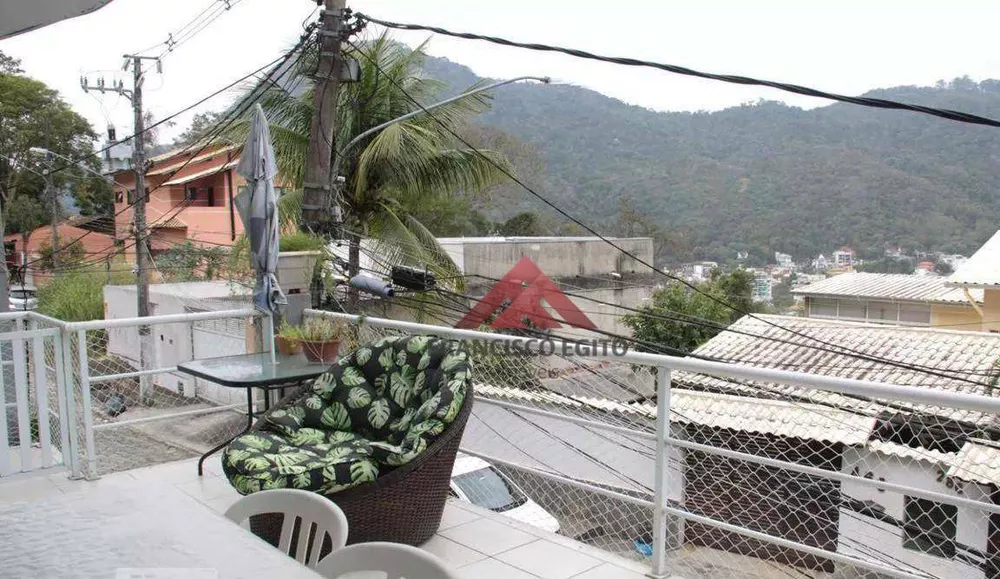 Casa, 4 quartos, 250 m² - Foto 26