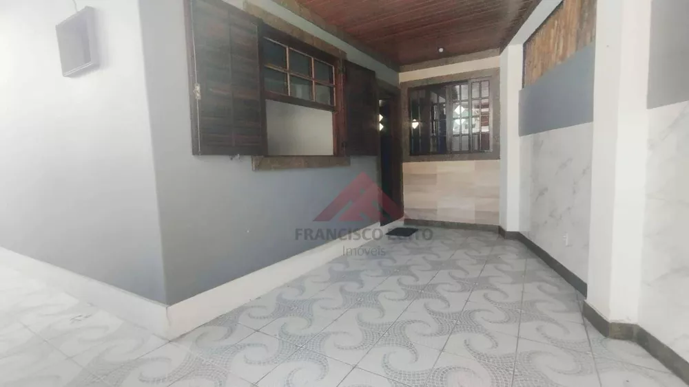 Casa, 3 quartos, 112 m² - Foto 2