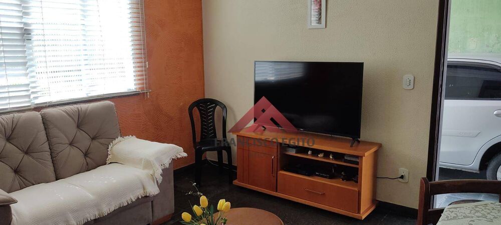 Casa à venda com 3 quartos, 90m² - Foto 2