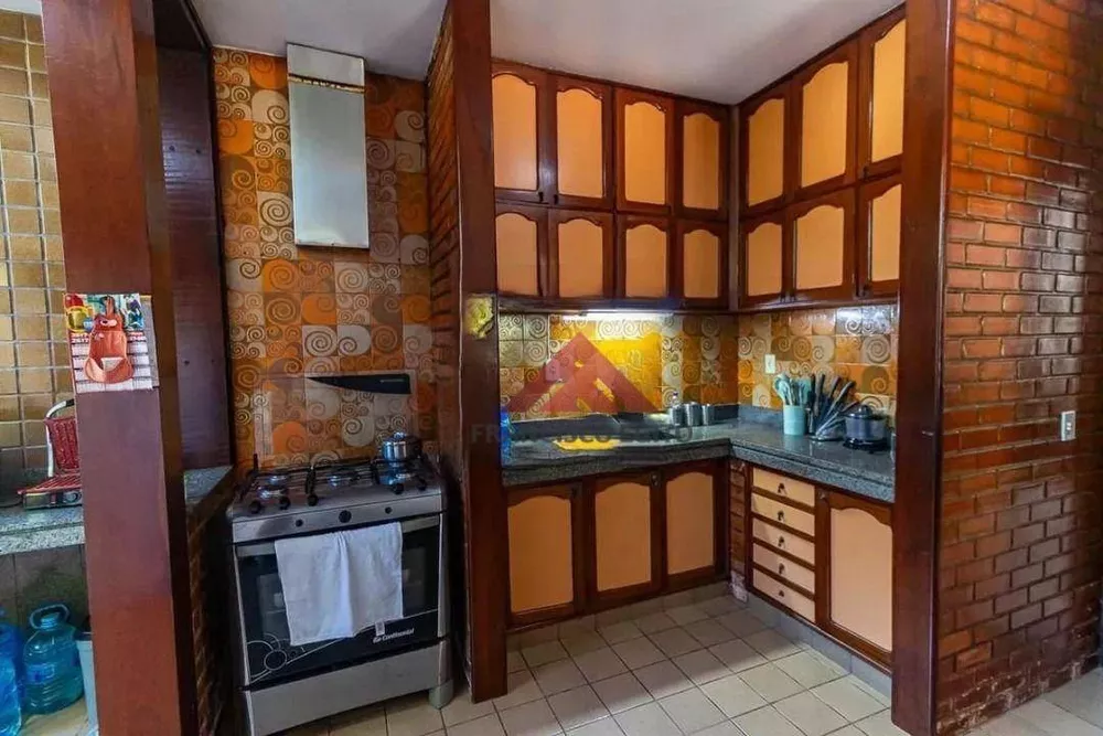 Casa, 3 quartos, 196 m² - Foto 9