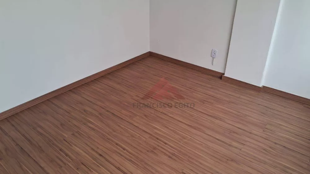 Apartamento, 3 quartos, 100 m² - Foto 3