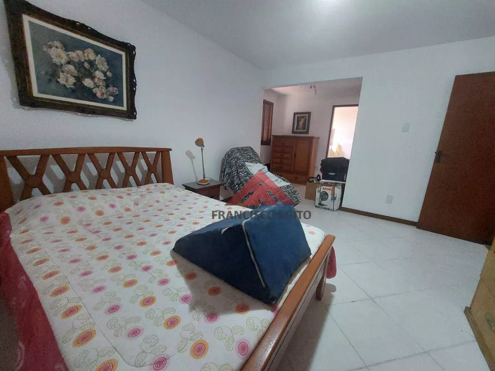 Casa, 5 quartos, 271 m² - Foto 11