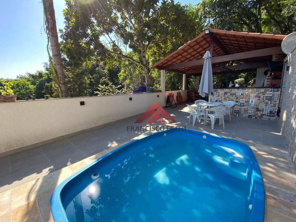 Casa, 3 quartos, 392 m² - Foto 1