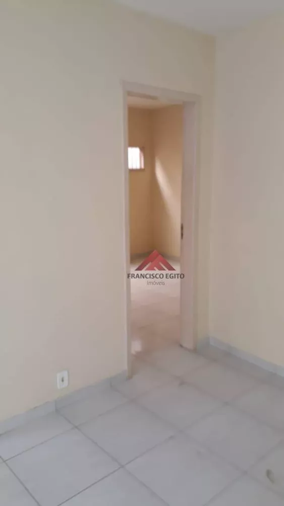 Casa, 2 quartos, 1150 m² - Foto 2