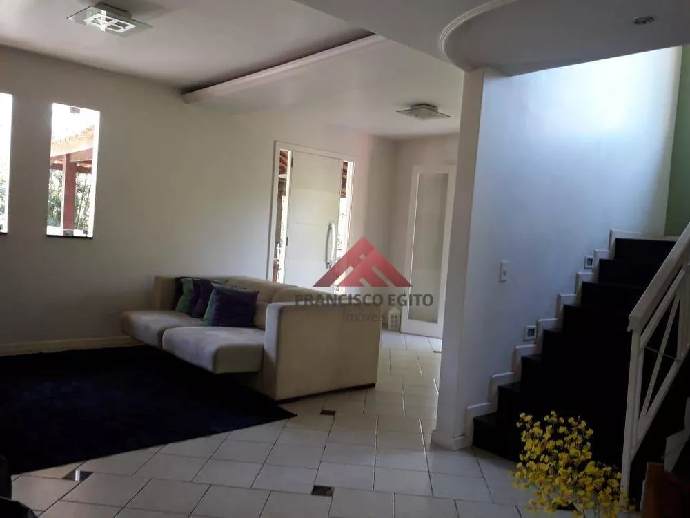 Casa, 4 quartos, 230 m² - Foto 31