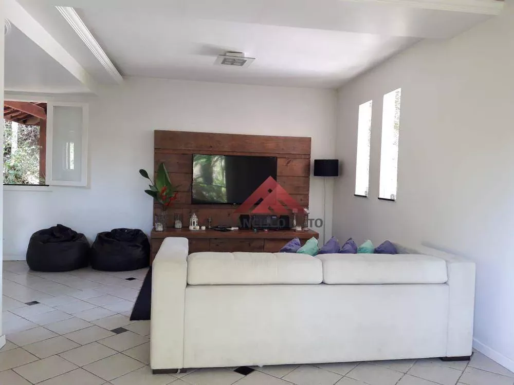 Casa, 4 quartos, 230 m² - Foto 23