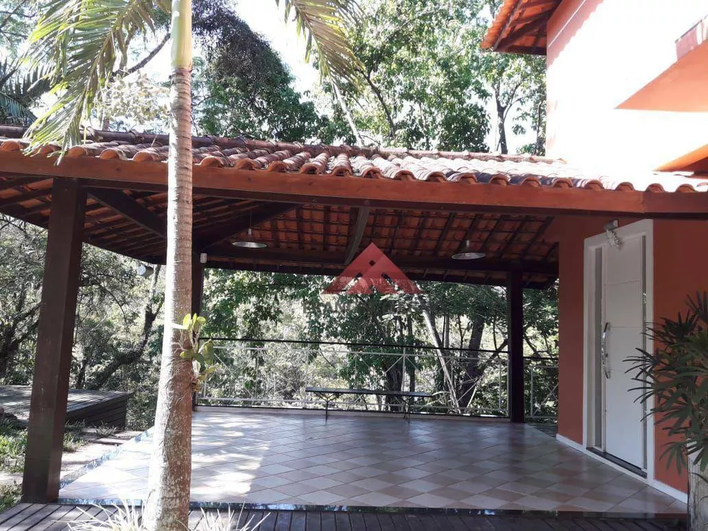 Casa, 4 quartos, 230 m² - Foto 5
