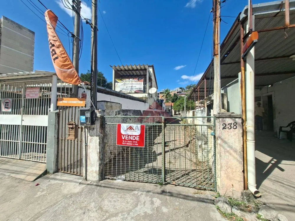 Casa, 3 quartos, 180 m² - Foto 1