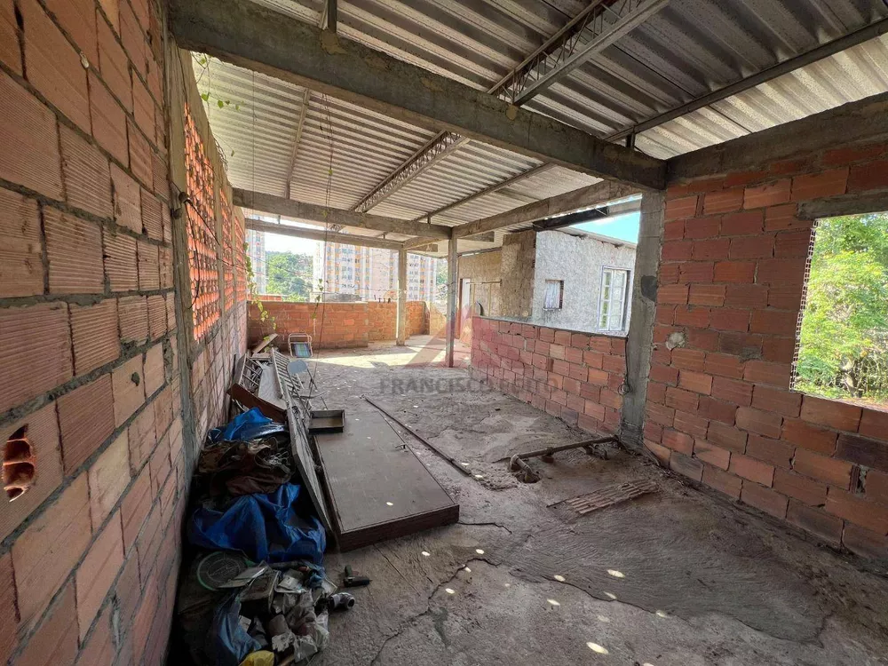 Casa, 3 quartos, 210 m² - Foto 6