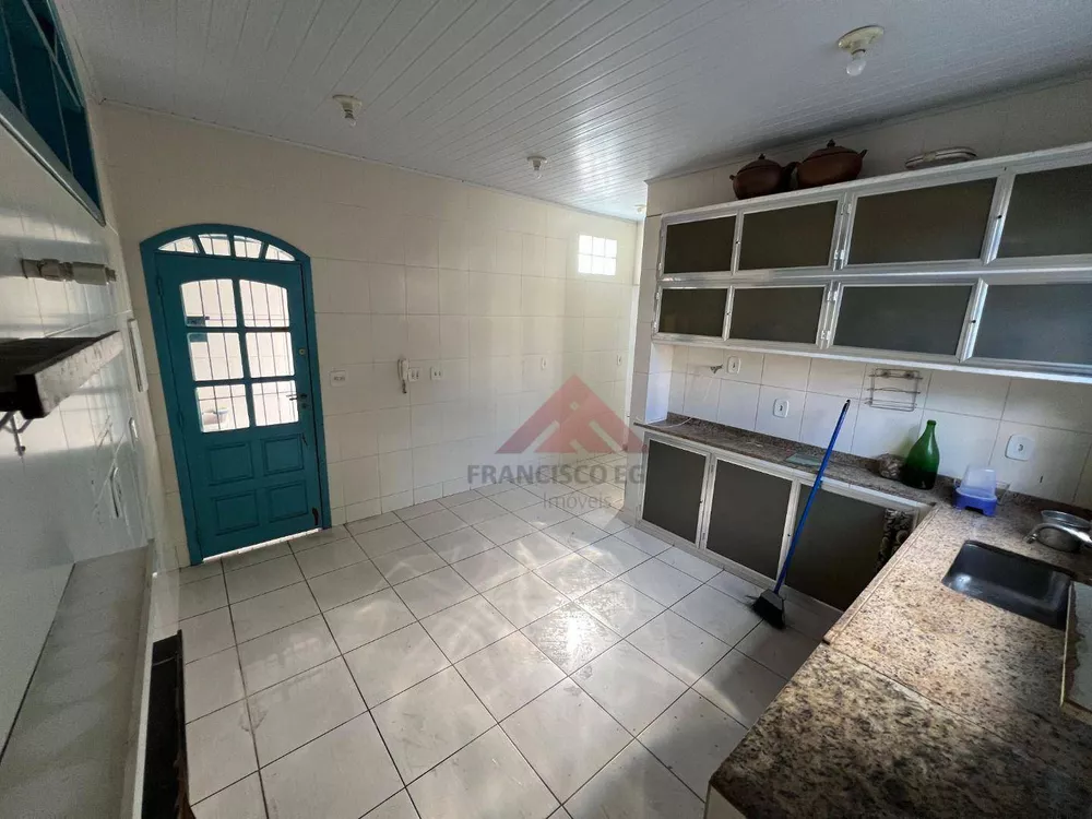 Casa, 3 quartos, 210 m² - Foto 20