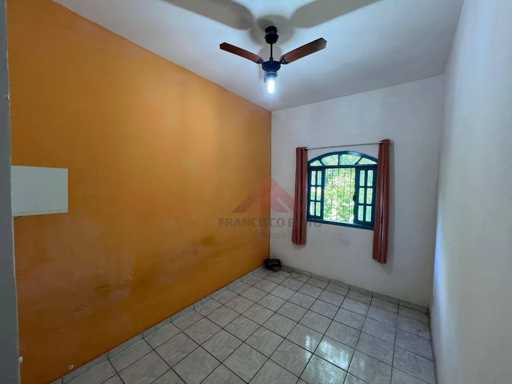 Casa, 3 quartos, 210 m² - Foto 7