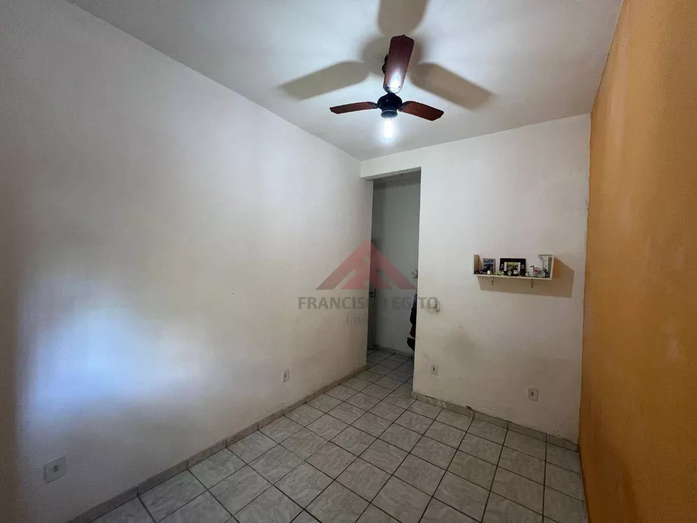 Casa, 3 quartos, 210 m² - Foto 2