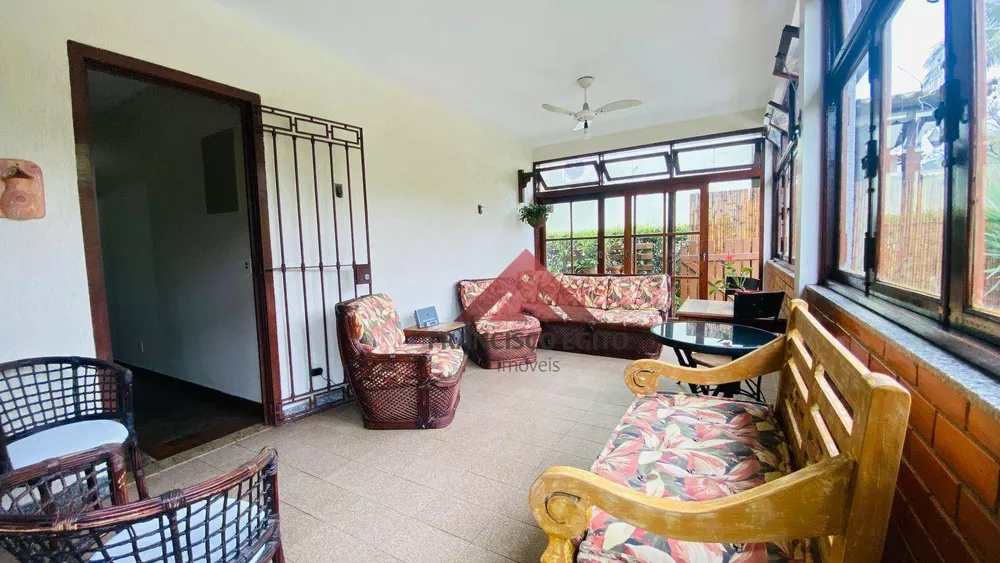 Casa, 3 quartos, 257 m² - Foto 9
