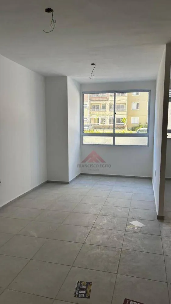 Apartamento, 2 quartos, 45 m² - Foto 2