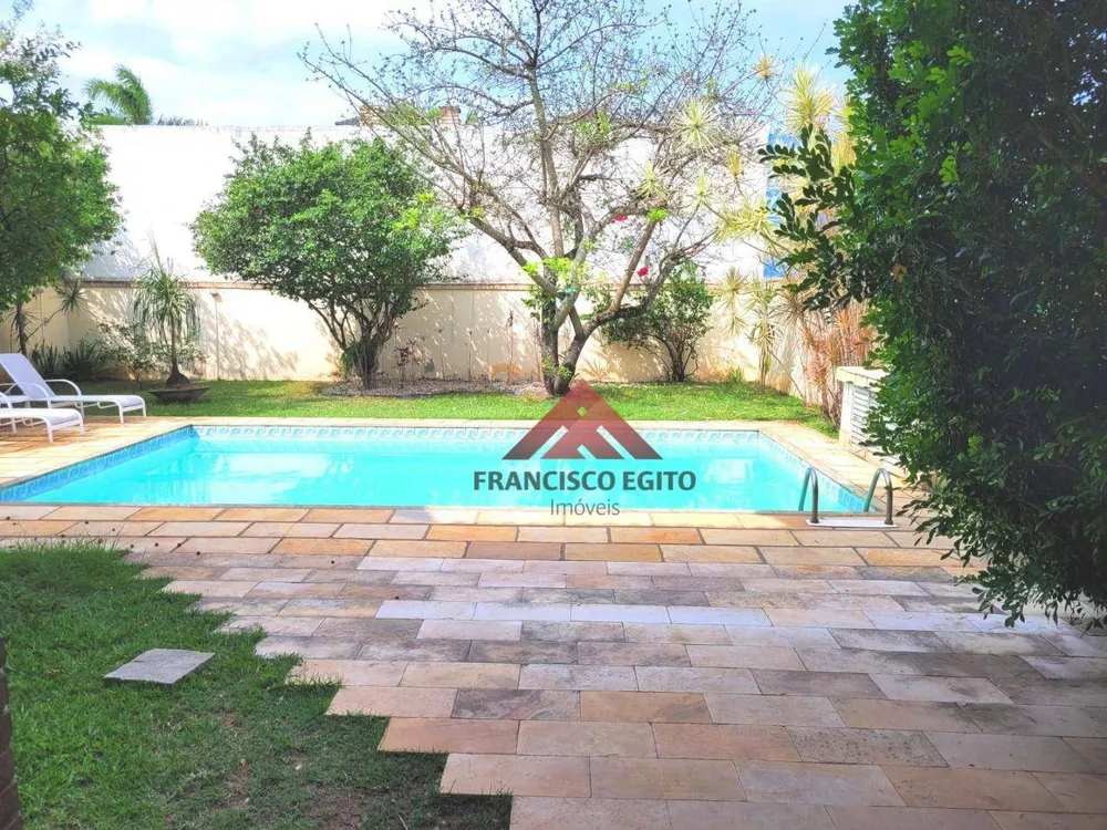 Casa, 3 quartos, 300 m² - Foto 1