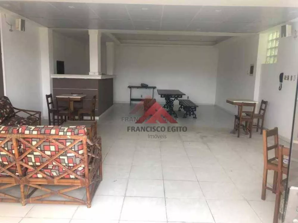 Casa, 4 quartos, 290 m² - Foto 24