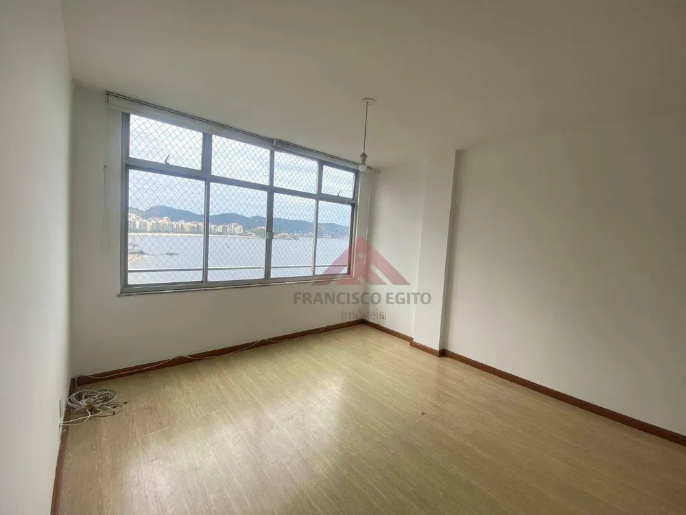Apartamento, 3 quartos, 128 m² - Foto 2