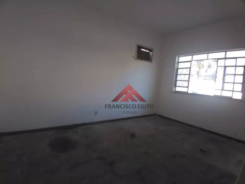 Casa, 5 quartos, 270 m² - Foto 13