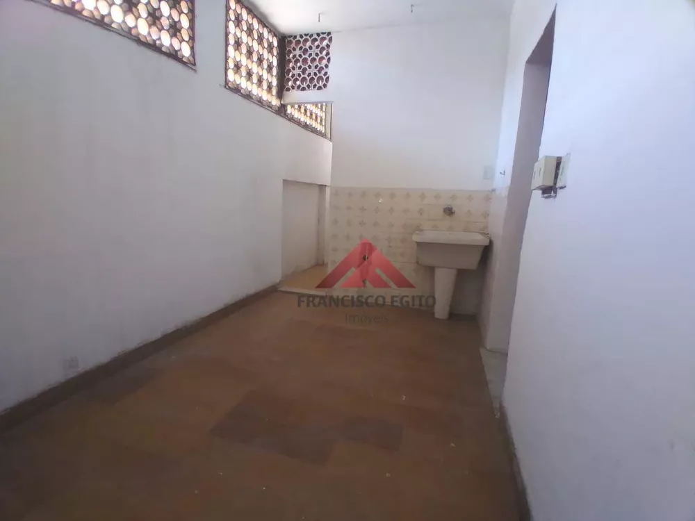 Casa, 5 quartos, 270 m² - Foto 10