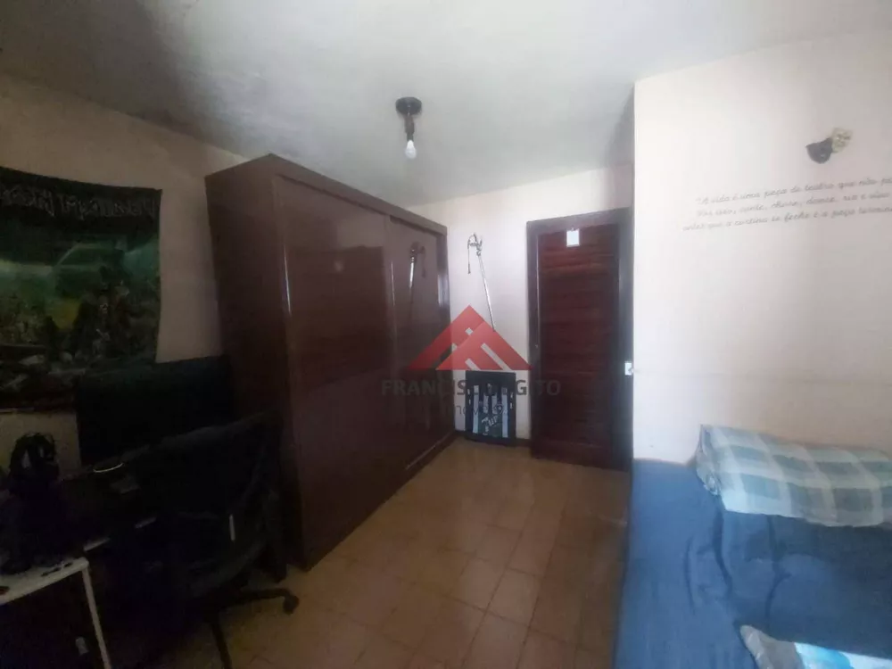 Casa, 2 quartos, 252 m² - Foto 14