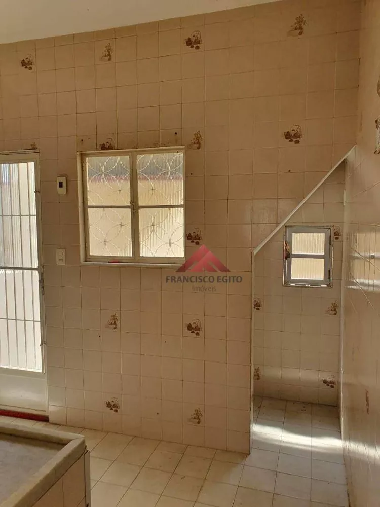 Casa, 3 quartos, 292 m² - Foto 17