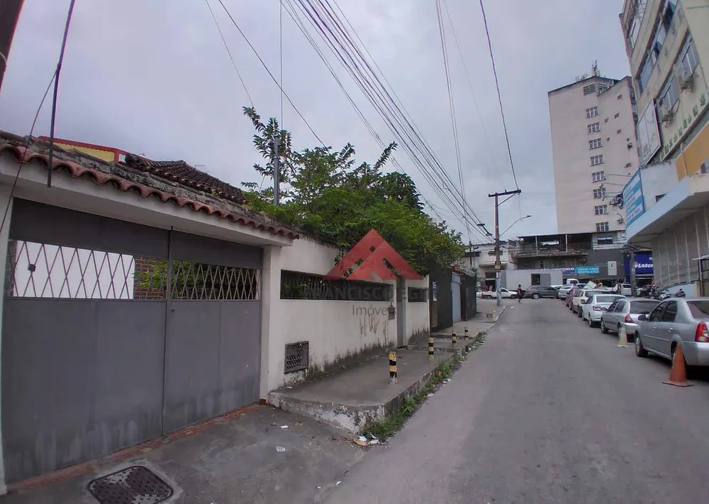 Casa, 3 quartos, 122 m² - Foto 1