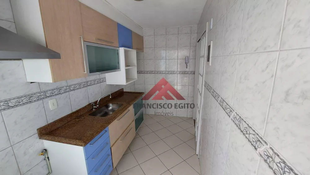 Apartamento, 2 quartos, 70 m² - Foto 2