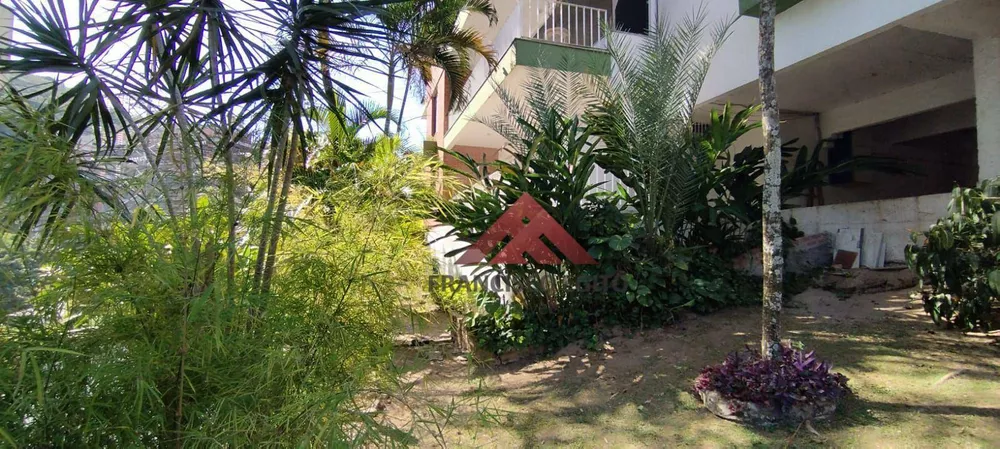 Casa, 4 quartos, 440 m² - Foto 38