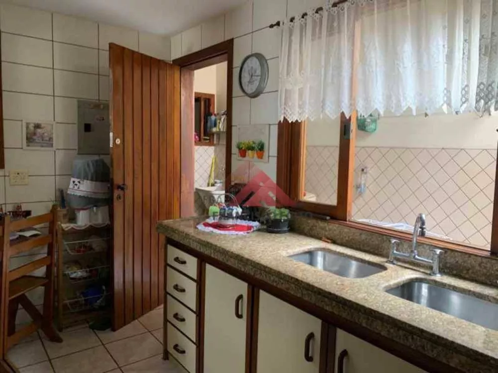 Casa, 4 quartos, 360 m² - Foto 19