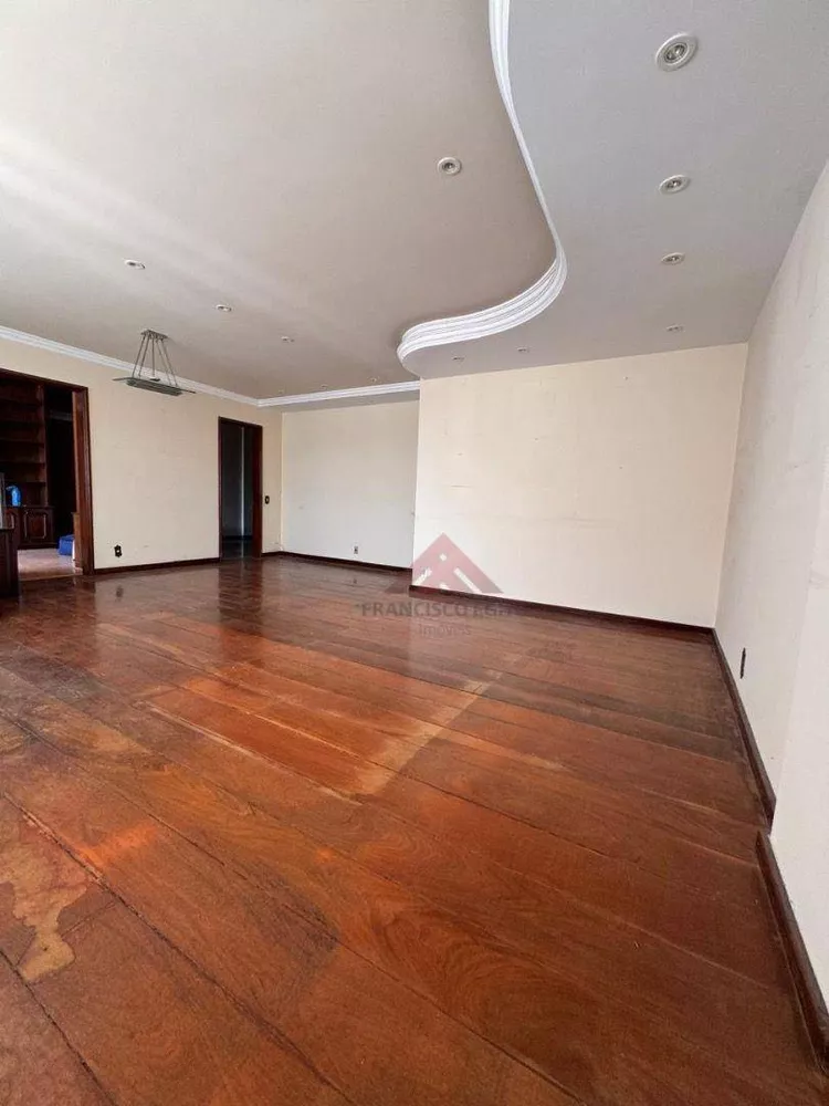 Apartamento, 4 quartos, 210 m² - Foto 8