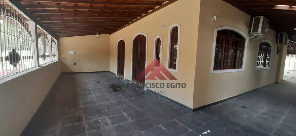 Casa, 2 quartos, 247 m² - Foto 18
