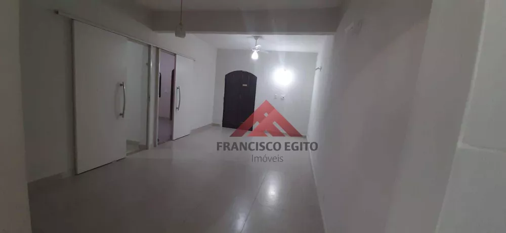 Casa, 2 quartos, 247 m² - Foto 21