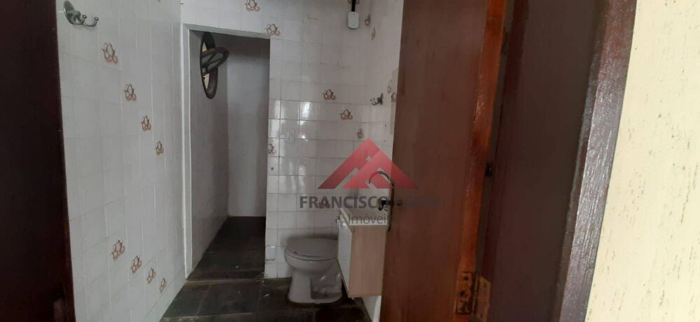 Casa, 2 quartos, 247 m² - Foto 26